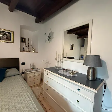 Mameli 27 Spoleto