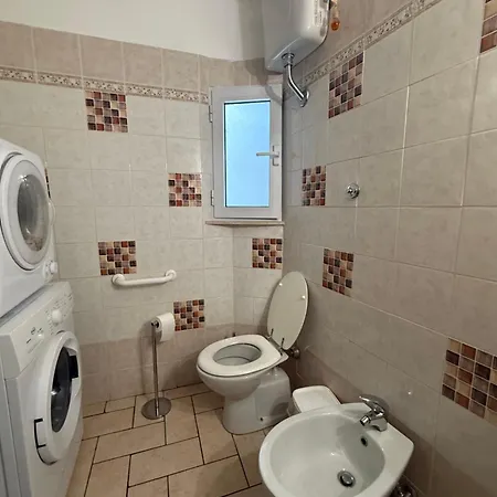 Mameli 27 *